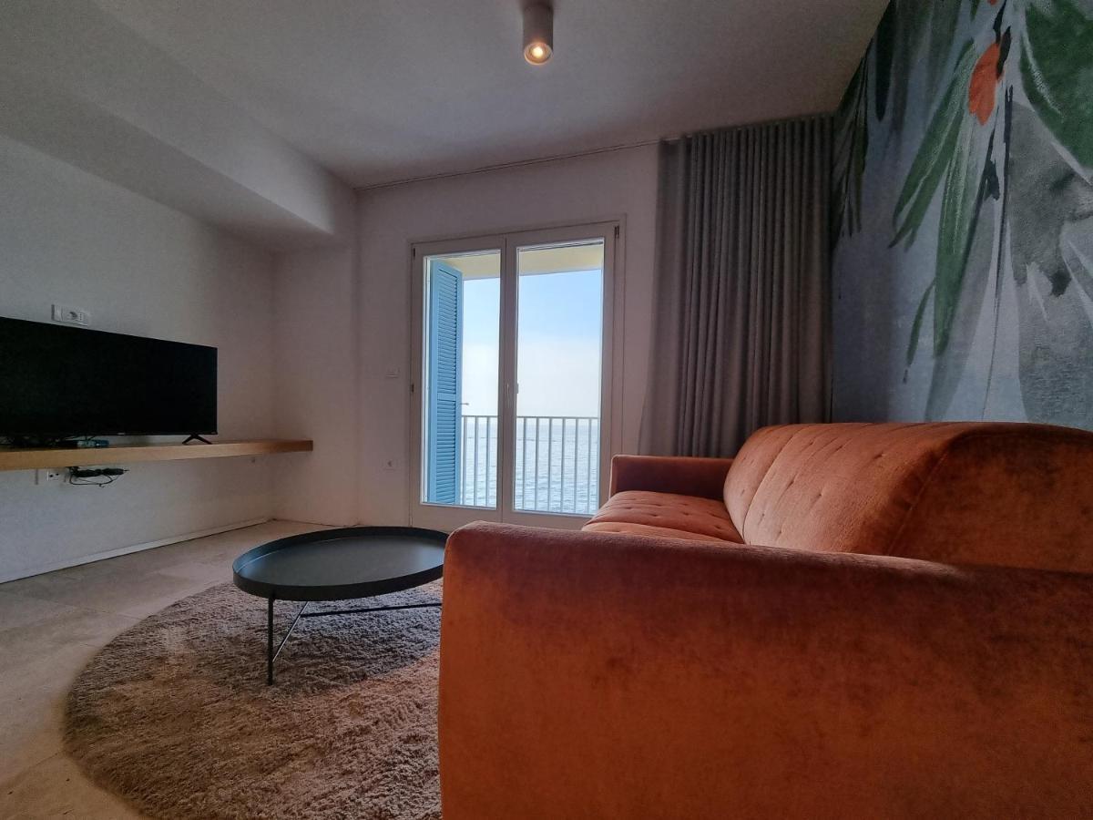 Bella Vista Apartment ไพราน ภายนอก รูปภาพ
