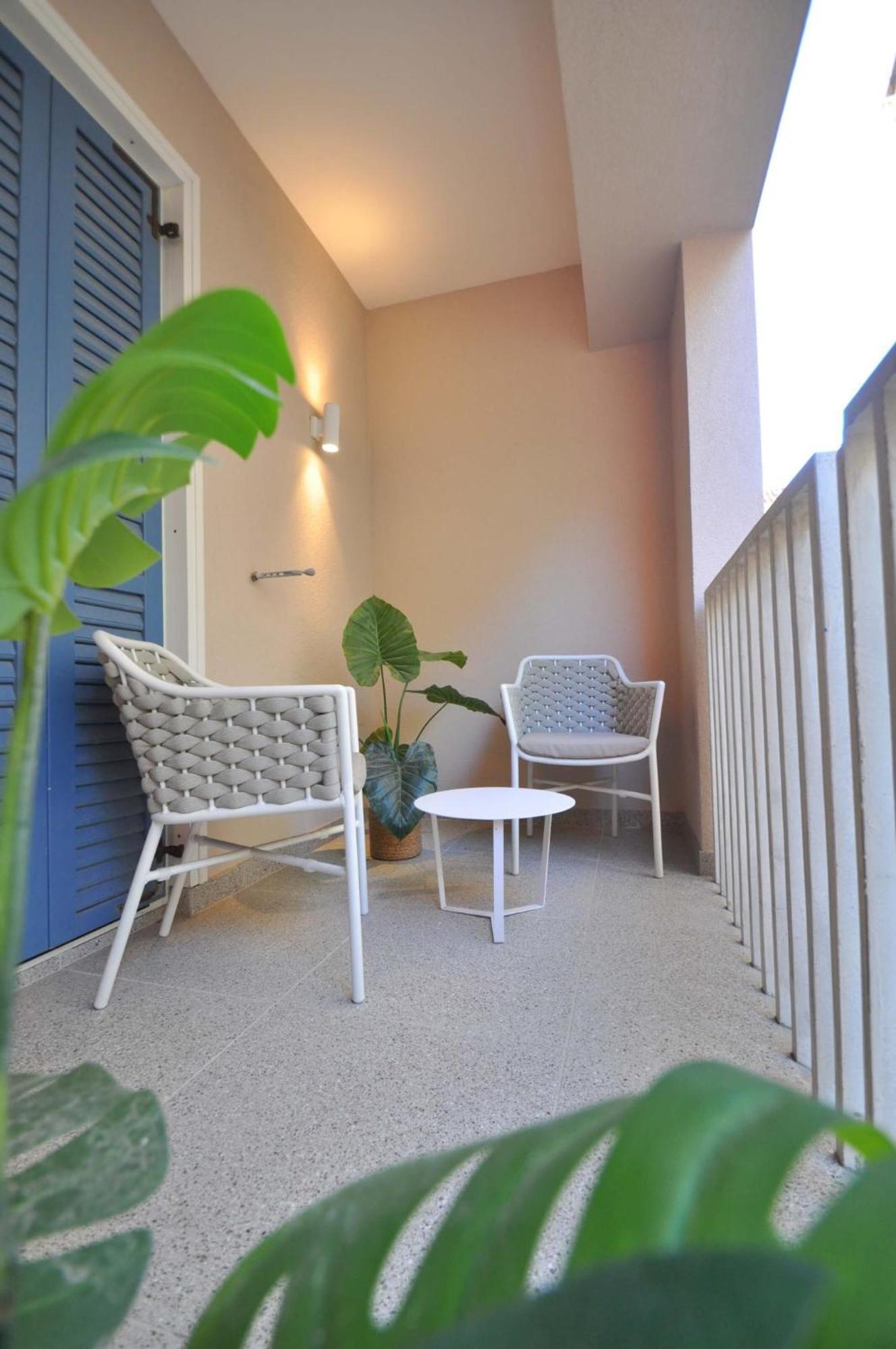 Bella Vista Apartment ไพราน ภายนอก รูปภาพ